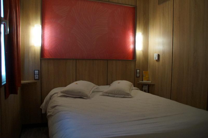 The Originals Access Aeroport, Hotel Орияк Екстериор снимка